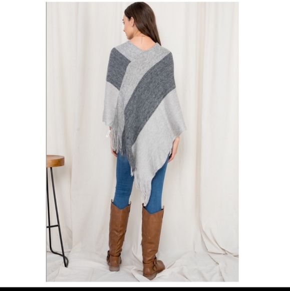 ***HOST PICK***Soft fringe ponchos (Rock Bottom Pricing) - Picture 5 of 7